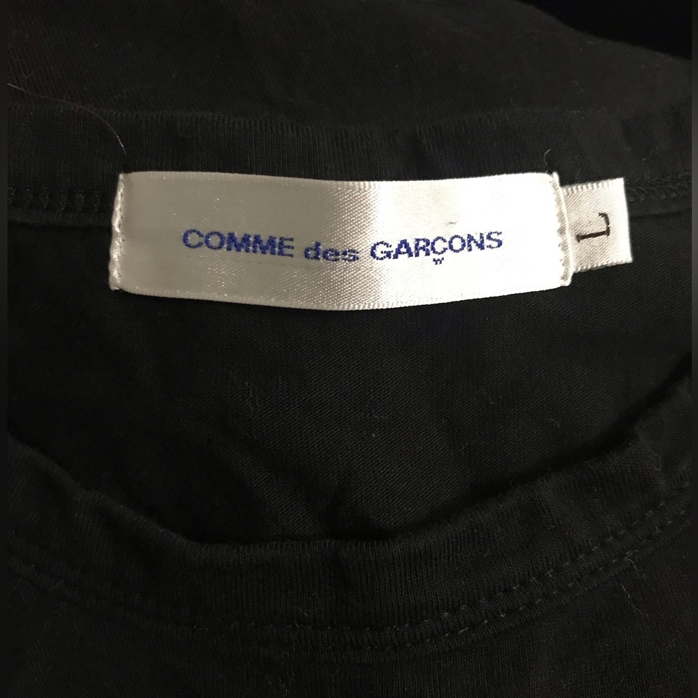 Comme Des Garçons Large (Fits Med) Textured Mixed Media Tshirt - Picture 4 of 5